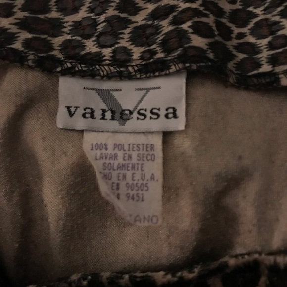 CLOSET CLOSING cheetah print mini skirt - Picture 5 of 6